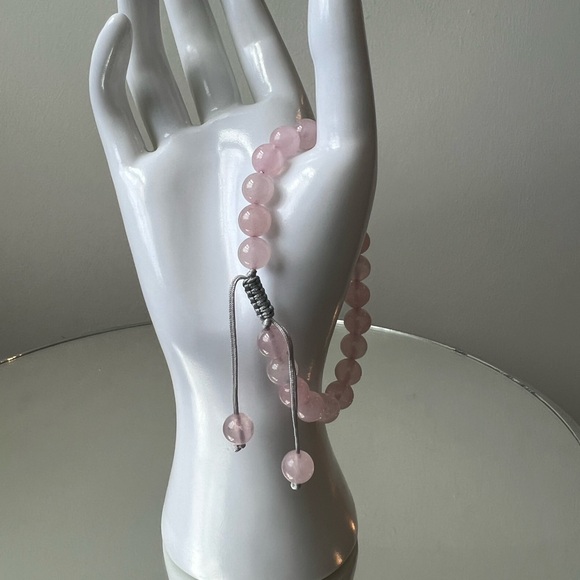 Handmade gemstone bracelet. This Rose Quartz braided bracelet is adjustable. - Picture 4 of 6